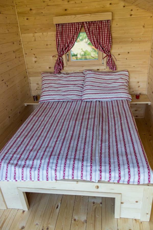 Villa Mountain View Glamping à Dovje Extérieur photo
