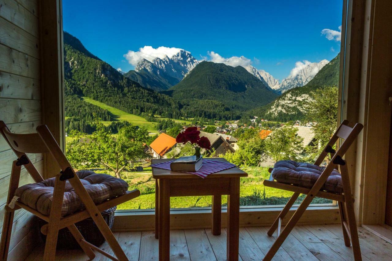 Villa Mountain View Glamping à Dovje Extérieur photo